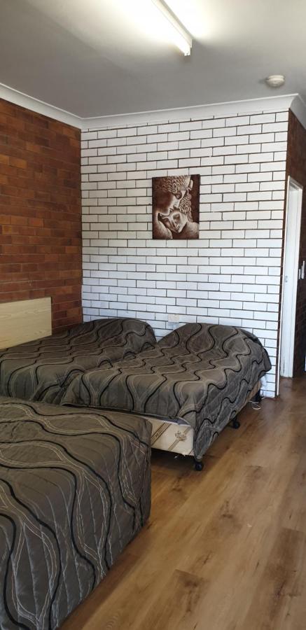 Glen Innes Lodge Motel מראה חיצוני תמונה