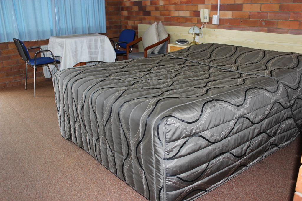 Glen Innes Lodge Motel חדר תמונה
